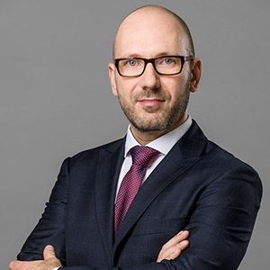 ŁUKASZ PIOTROWSKI - salon samochodowy VW Centrum Wrocław